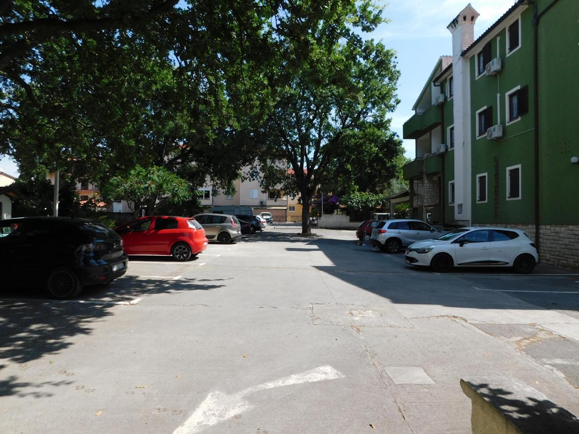 Biergarten Медулин Экстерьер фото